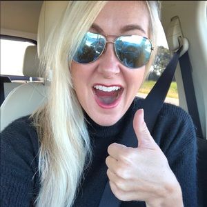 Meet your Posher, Dawn elisabeth